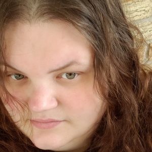 Meet your Posher, Sarah jo